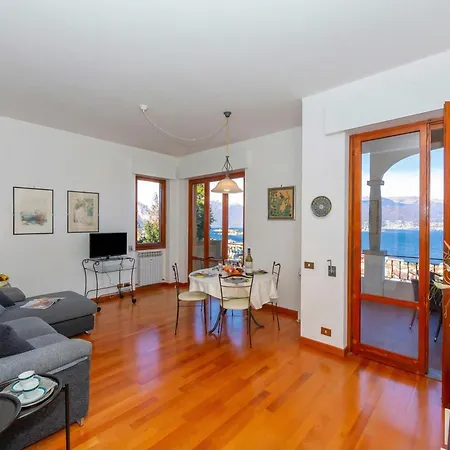 La Rosa Dei Venti Stresa Lake View Terrace - Happy Rentals Lejlighed Stresa