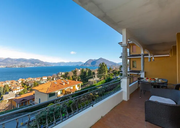 La Rosa Dei Venti View Terrace - Happy Apartman Stresa